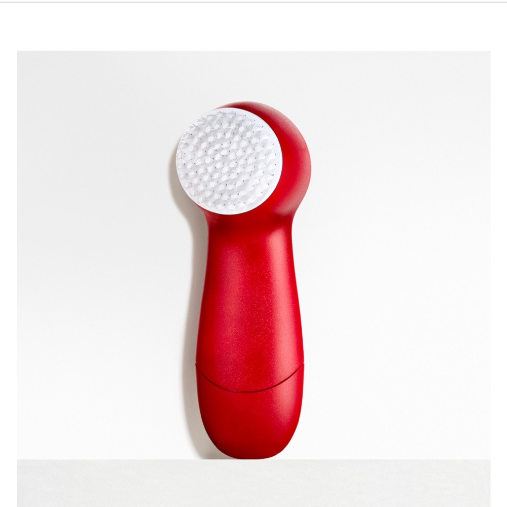 Olay Regenerist Face Cleansing Device